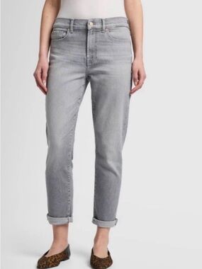 7 for All Mankind Luxe Vintage Josefina Boyfriend Jeans in Cher Gray
